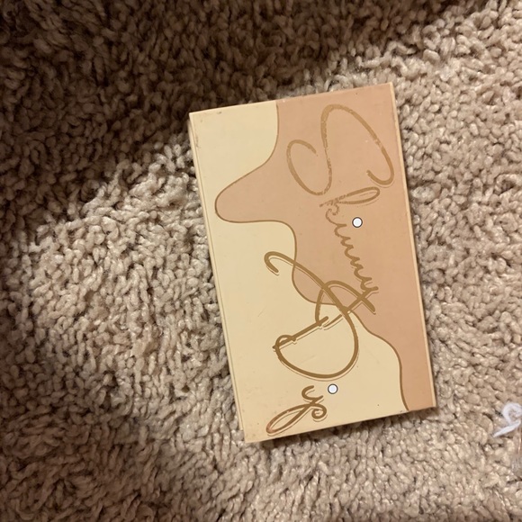 Contour and blush kit - Picture 2 of 3